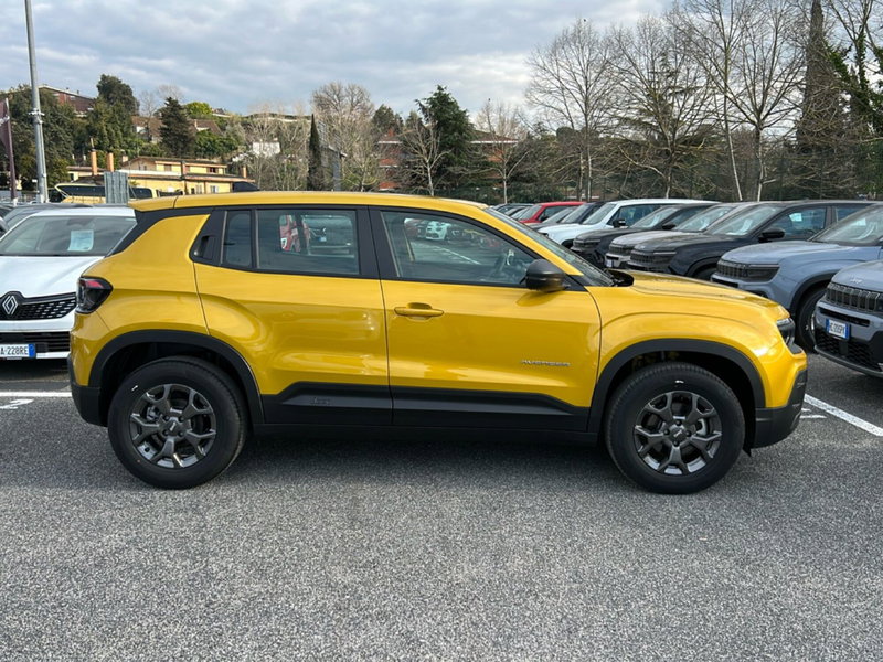 Jeep Avenger nuova a Roma (8)