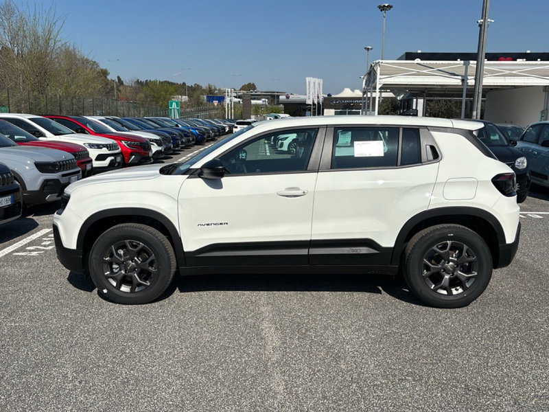Jeep Avenger nuova a Roma (7)
