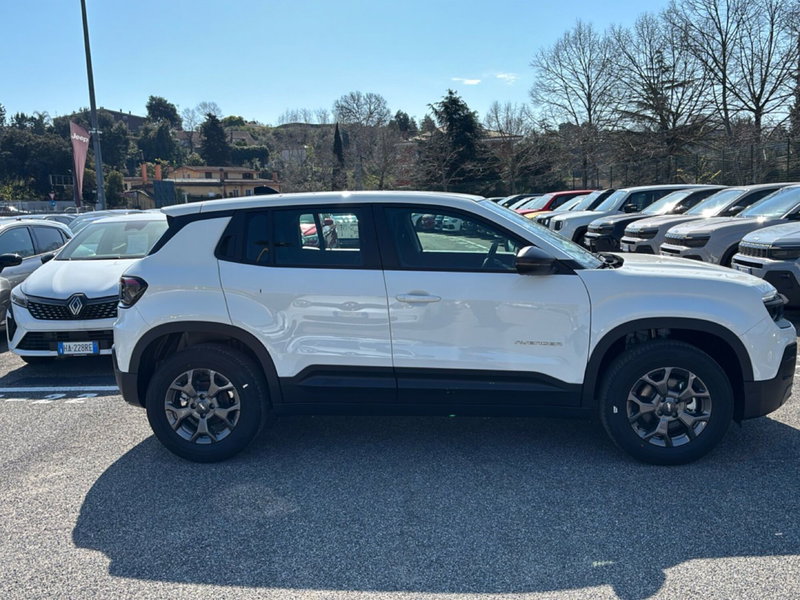 Jeep Avenger nuova a Roma (8)