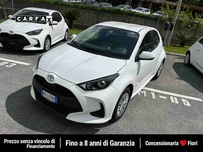 Toyota Yaris Active nuova a Roma