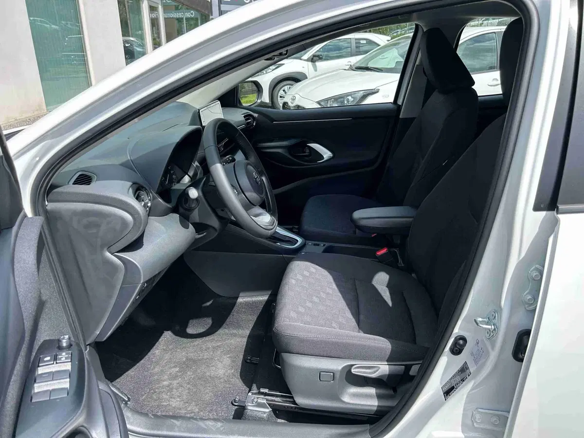 Toyota Yaris nuova a Roma (13)