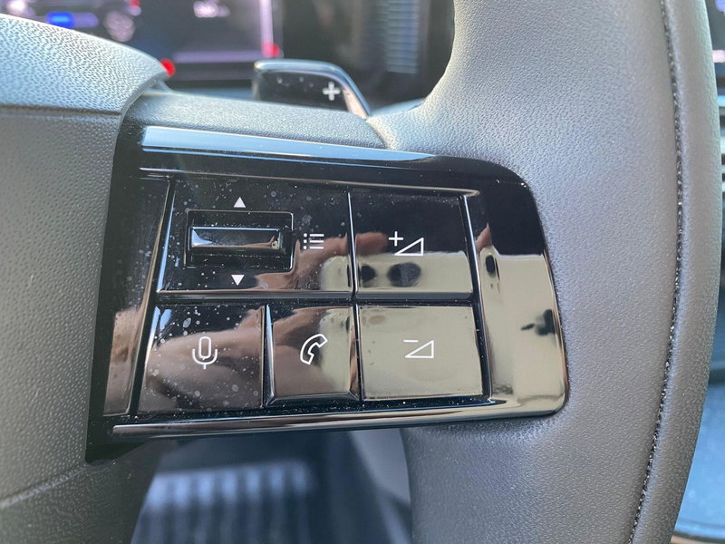 Lancia Ypsilon usata a Milano (13)