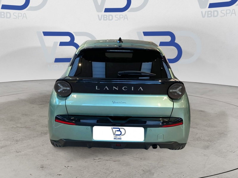 Lancia Ypsilon usata a Milano (4)