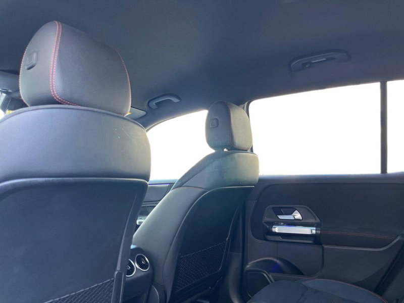 Mercedes-Benz GLB usata a Napoli (15)