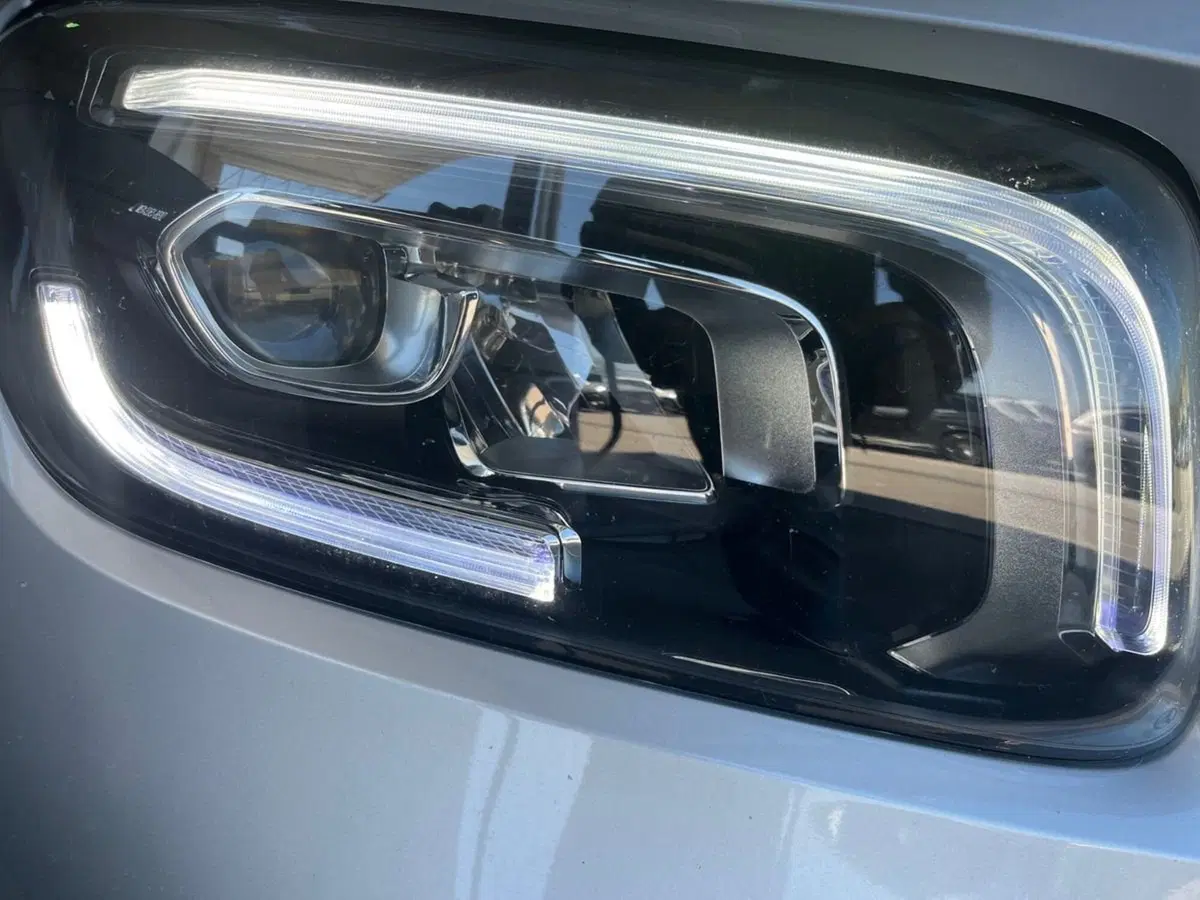 Mercedes-Benz GLB usata a Napoli (7)