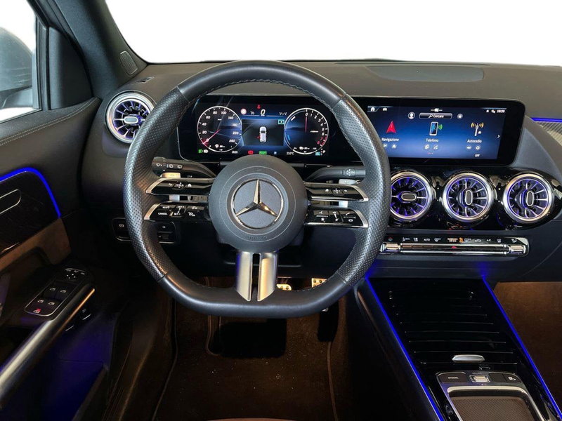 Mercedes-Benz GLA SUV usata a Napoli (12)