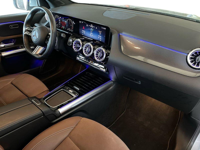 Mercedes-Benz GLA SUV usata a Napoli (13)