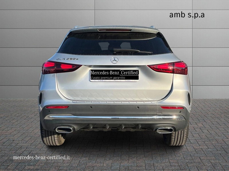 Mercedes-Benz GLA SUV usata a Napoli (4)