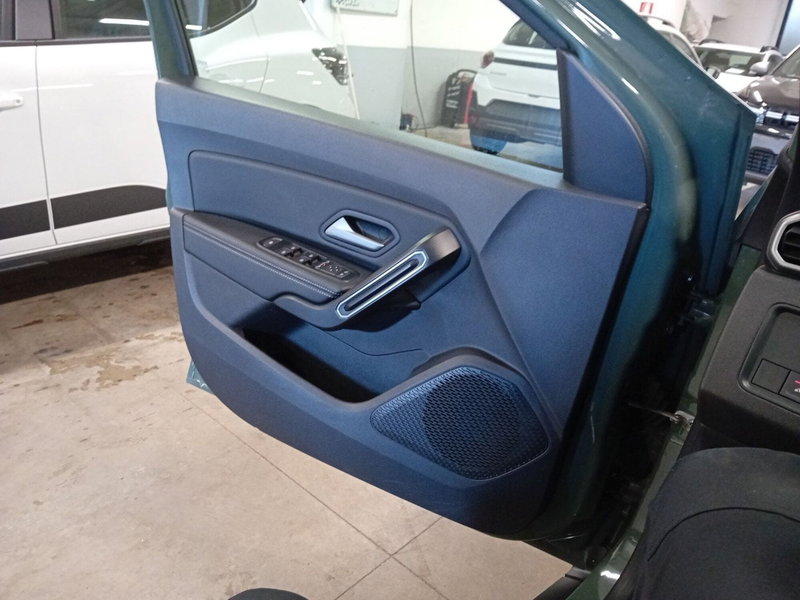 Dacia Duster usata a Vicenza (20)