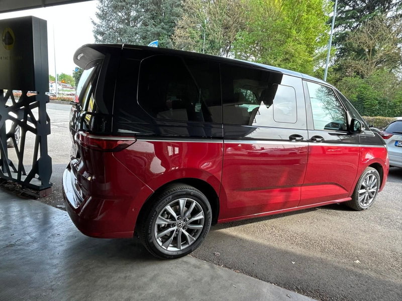 Volkswagen Multivan usata a Novara (10)