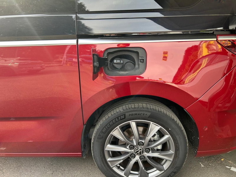 Volkswagen Multivan usata a Novara (11)