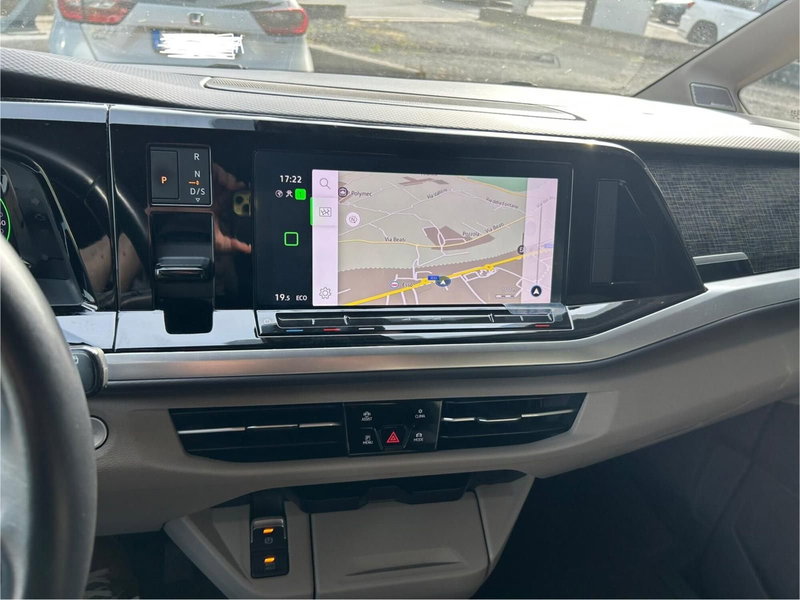 Volkswagen Multivan usata a Novara (13)