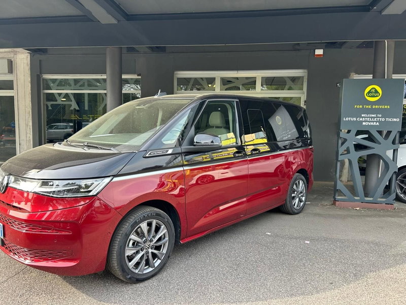 Volkswagen Multivan usata a Novara (7)