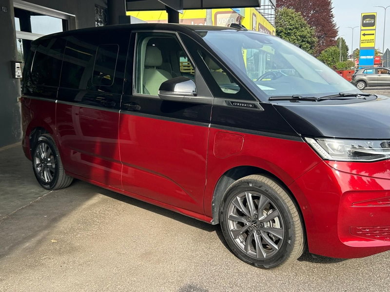 Volkswagen Multivan usata a Novara (8)