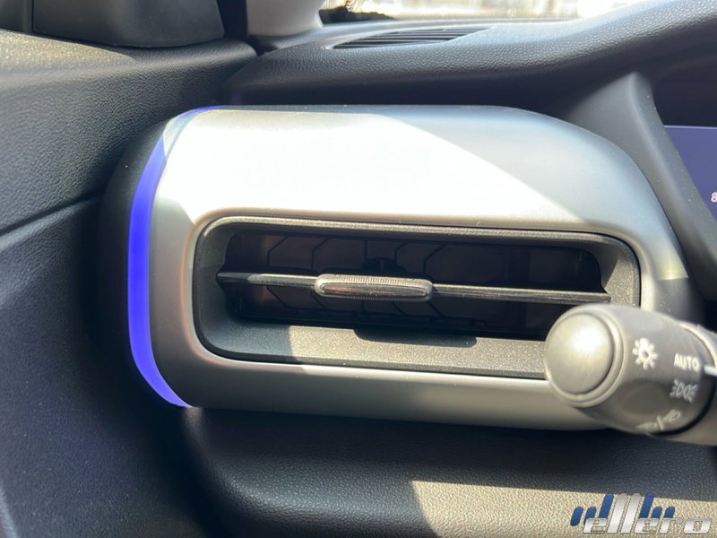 Jeep Avenger nuova a Cuneo (20)