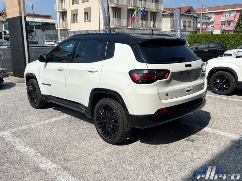 Jeep Compass nuova a Cuneo (7)