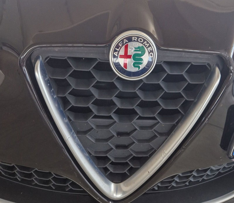 Alfa Romeo Giulietta usata a Terni (19)