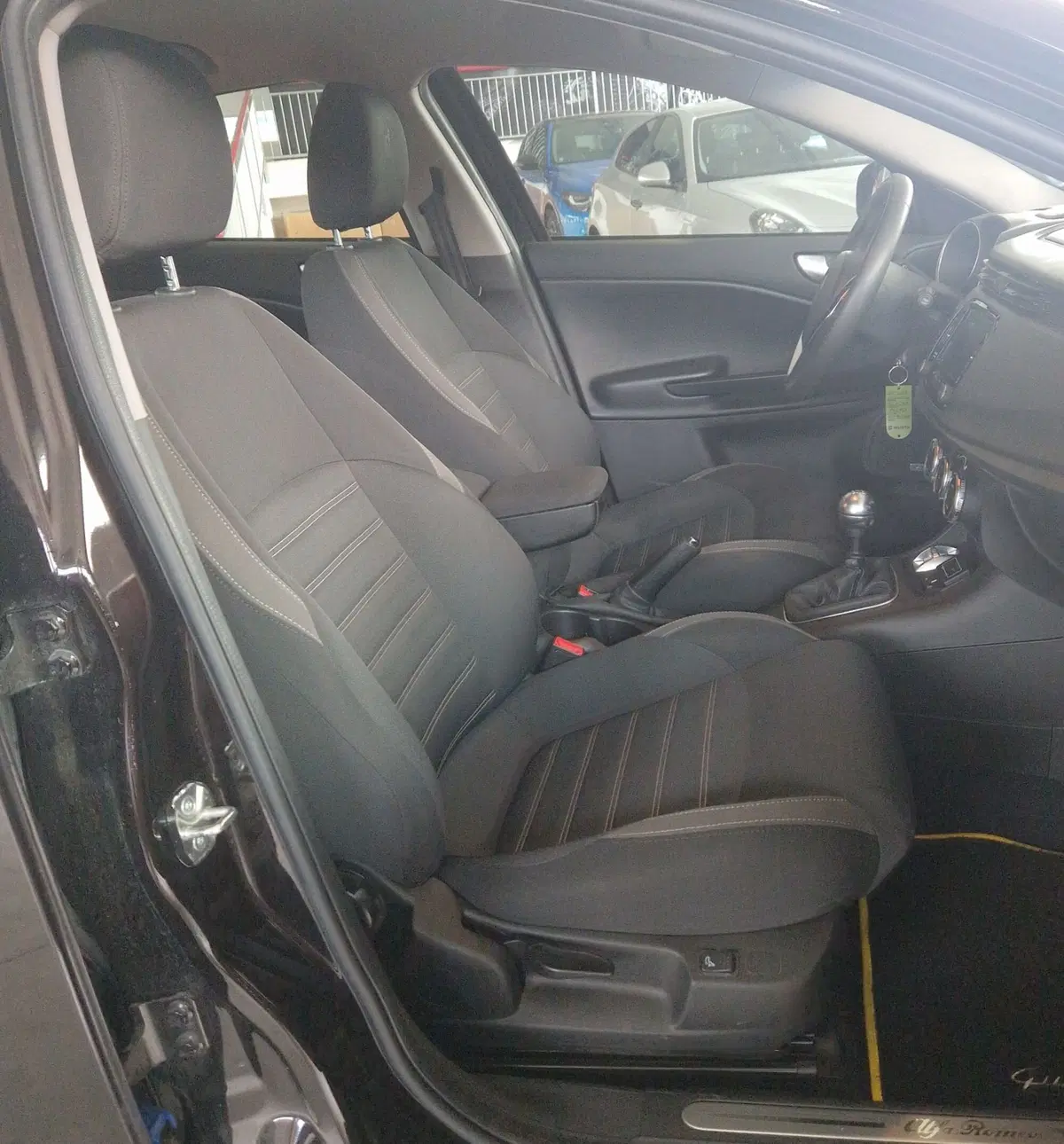 Alfa Romeo Giulietta usata a Terni (8)