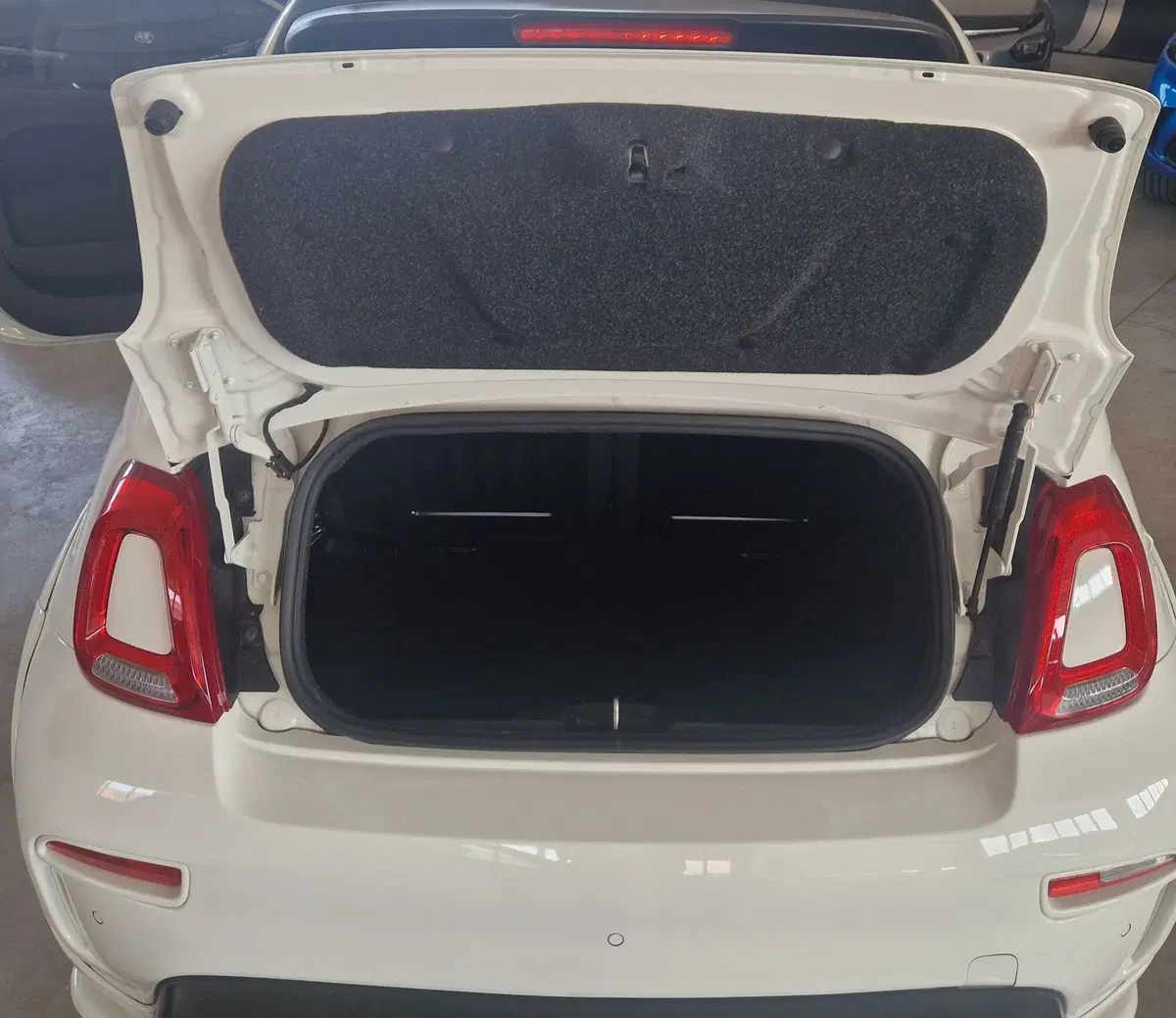 Abarth 595 Cabrio usata a Terni (10)