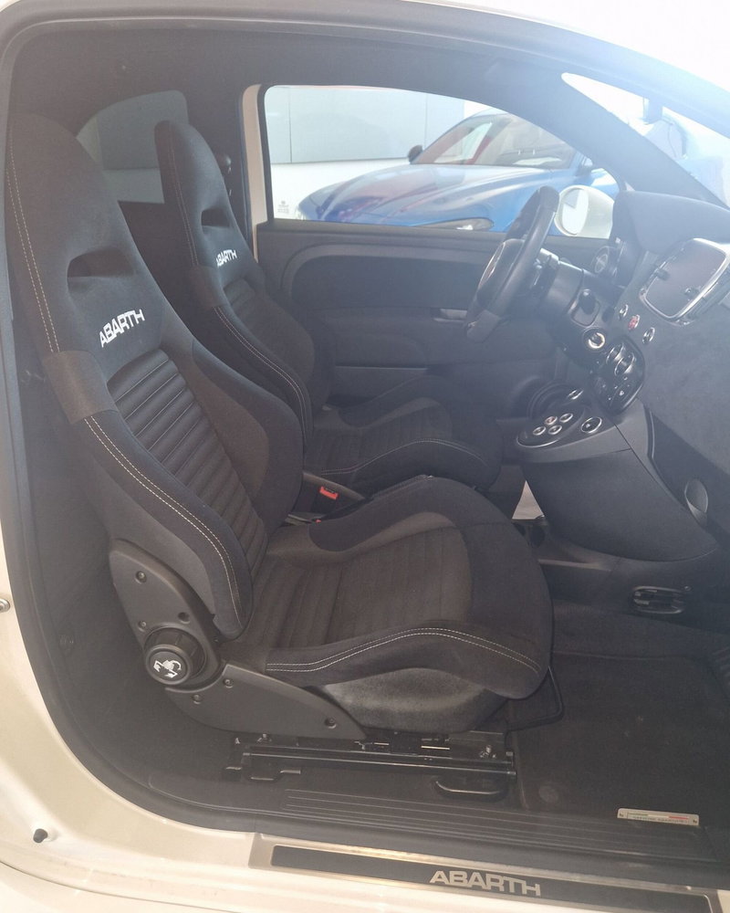 Abarth 595 Cabrio usata a Terni (8)