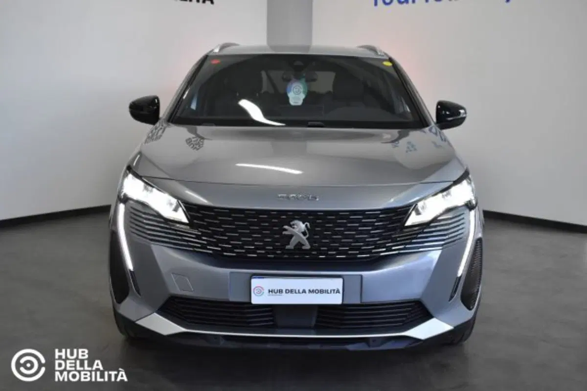Peugeot 5008 usata a Perugia