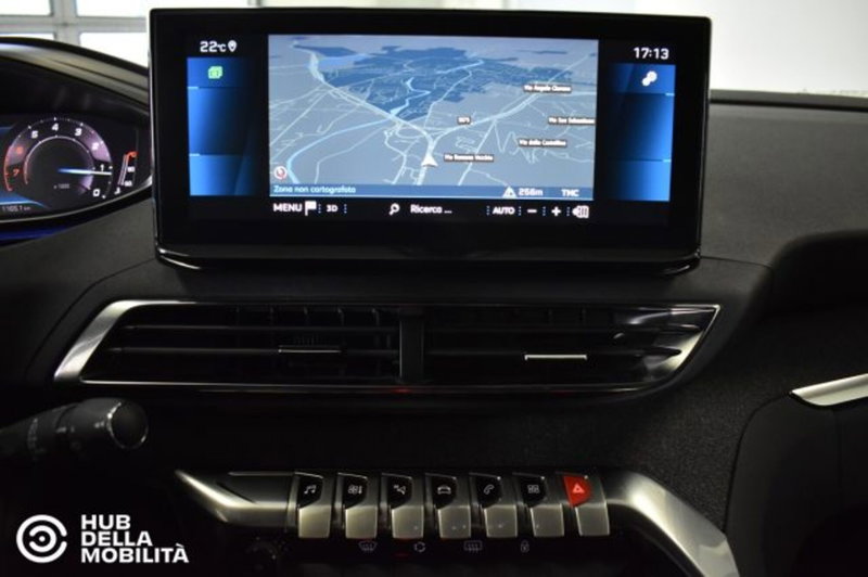 Peugeot 5008 usata a Perugia (13)