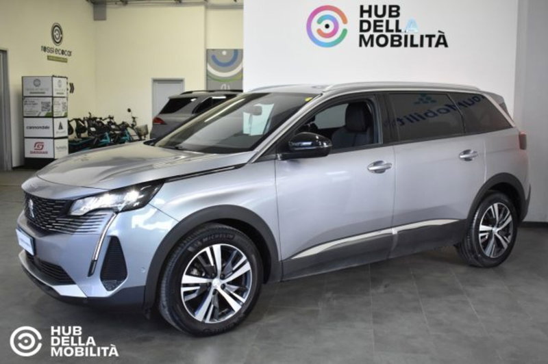 Peugeot 5008 usata a Perugia (3)