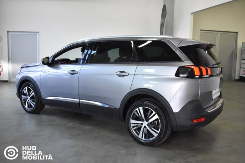 Peugeot 5008 usata a Perugia (4)