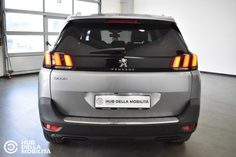 Peugeot 5008 usata a Perugia (5)