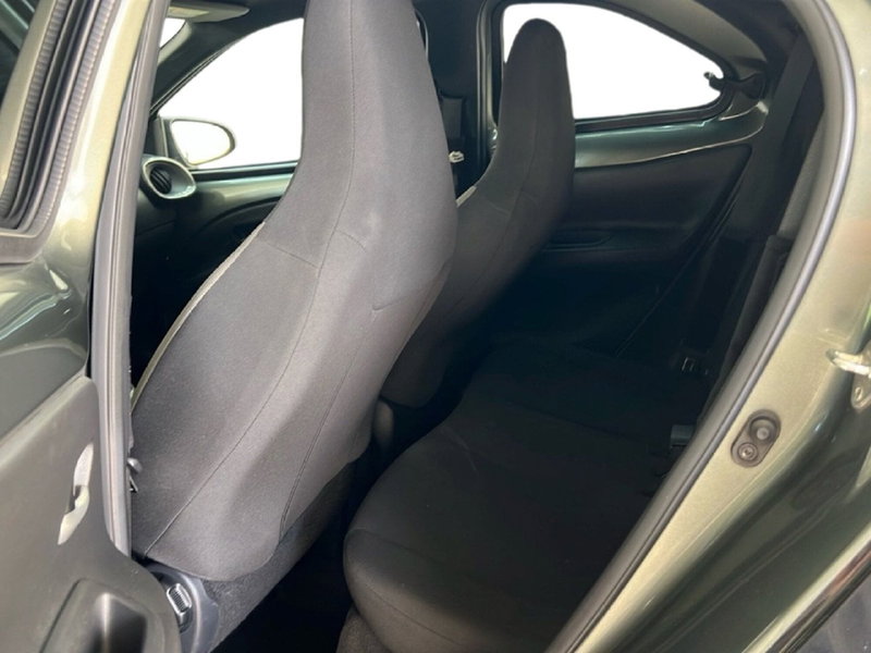 Toyota Aygo X usata a Roma (11)