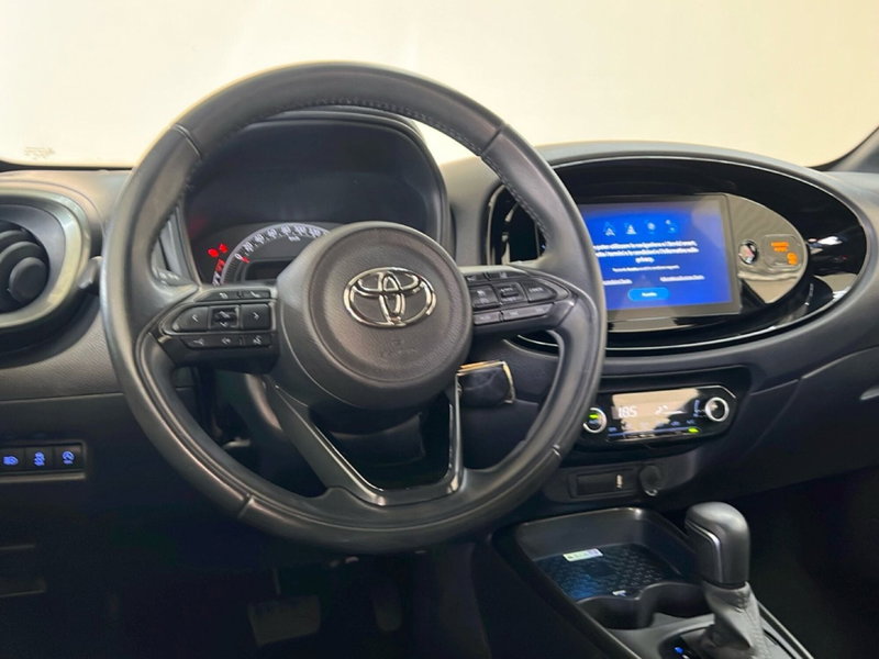 Toyota Aygo X usata a Roma (12)