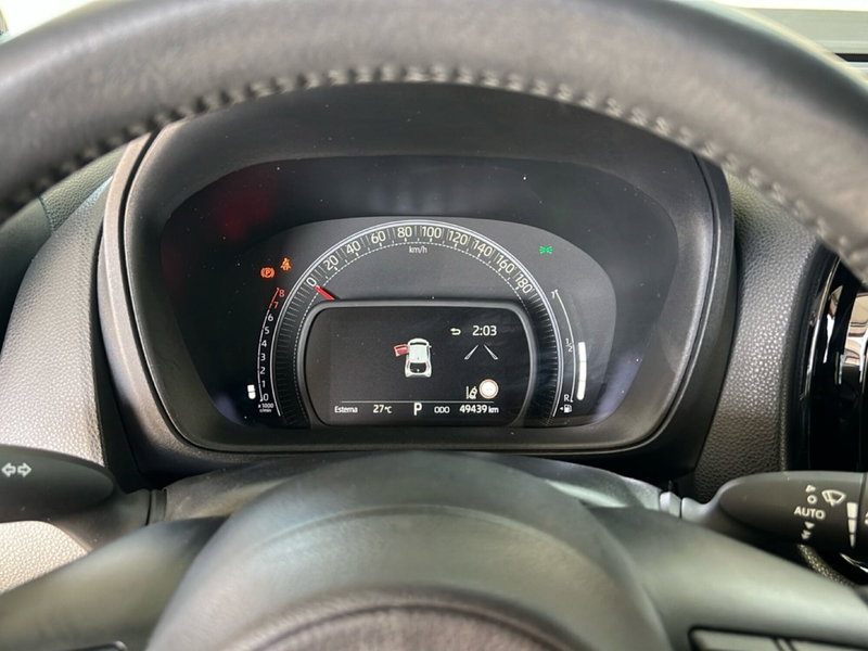 Toyota Aygo X usata a Roma (17)