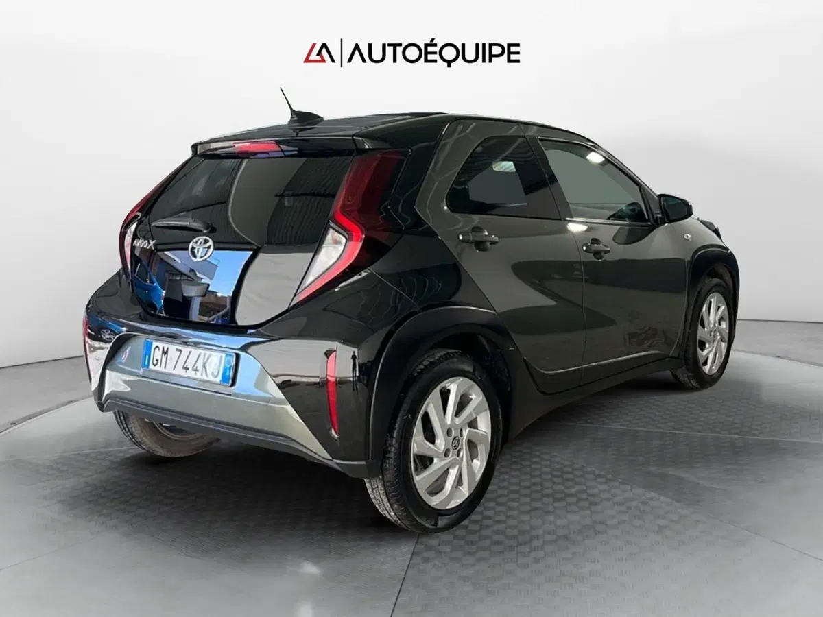 Toyota Aygo X usata a Roma (5)