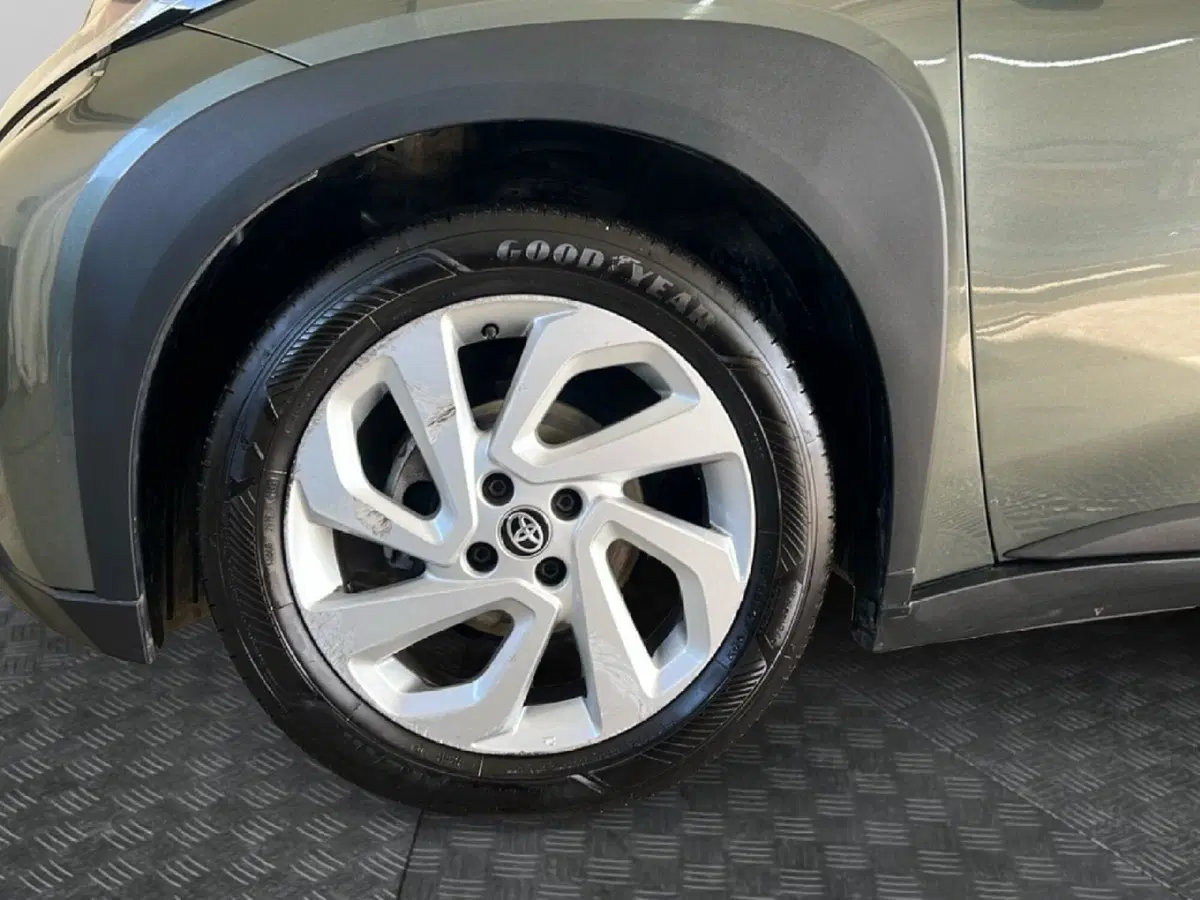 Toyota Aygo X usata a Roma (9)