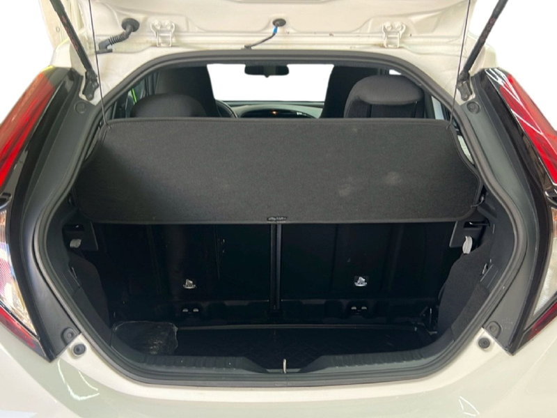 Toyota Aygo X usata a Roma (10)