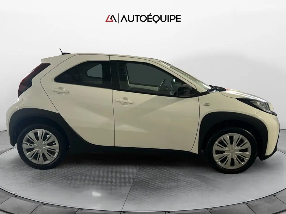 Toyota Aygo X usata a Roma (6)