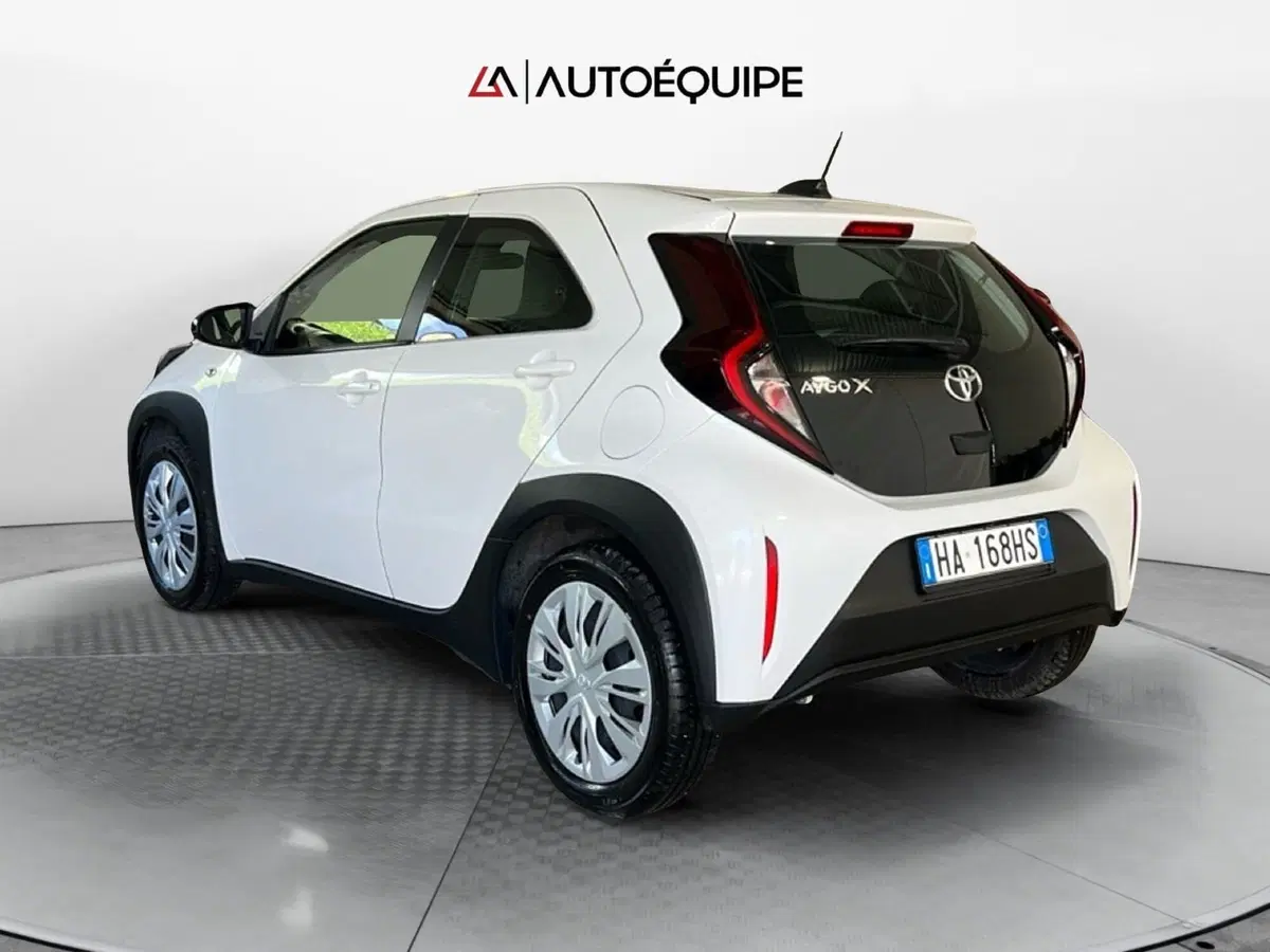 Toyota Aygo X usata a Roma (3)