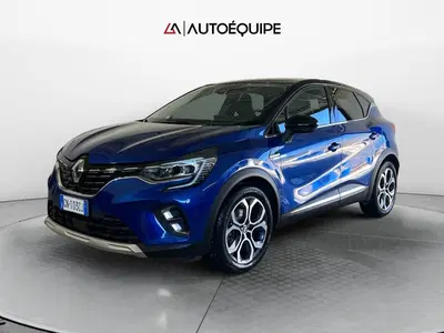Renault Captur Full Hybrid E-Tech 145 CV Techno Fast Track del 2023 usata a Roma