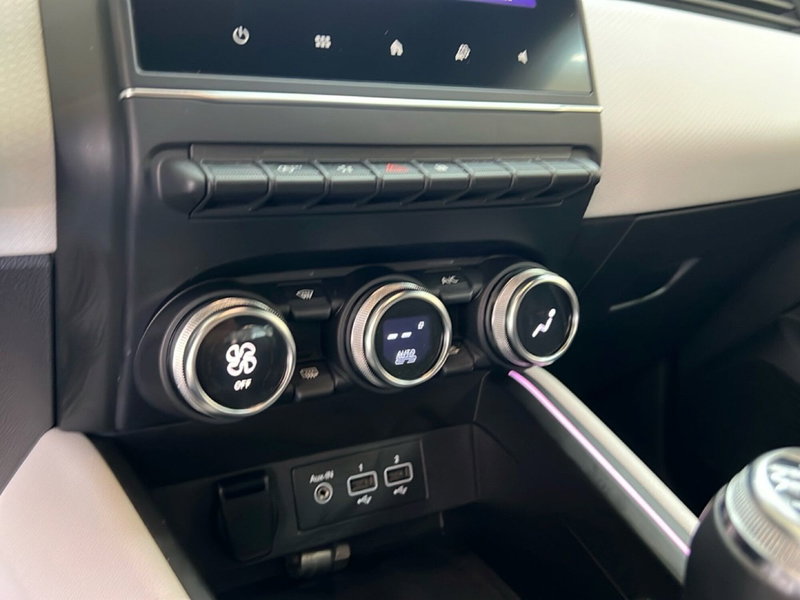 Renault Clio usata a Roma (17)