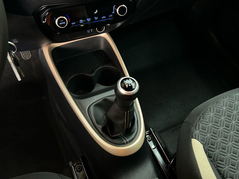 Toyota Aygo X usata a Roma (16)