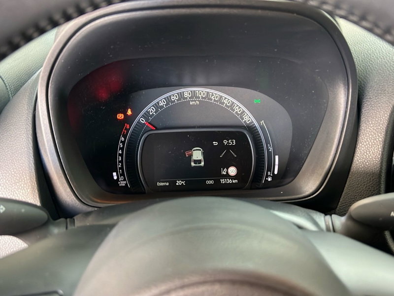 Toyota Aygo X usata a Roma (17)