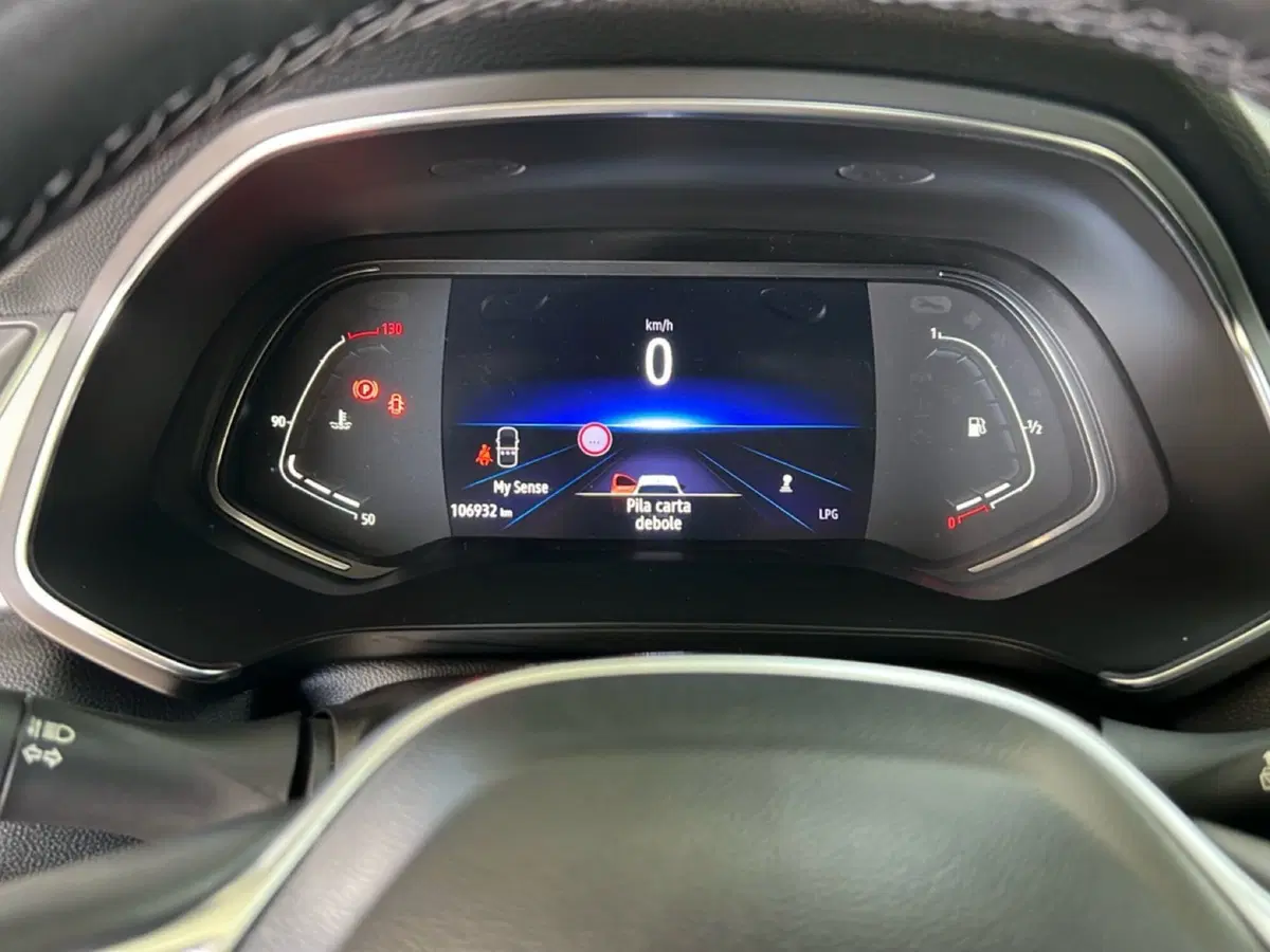 Renault Captur usata a Roma (17)