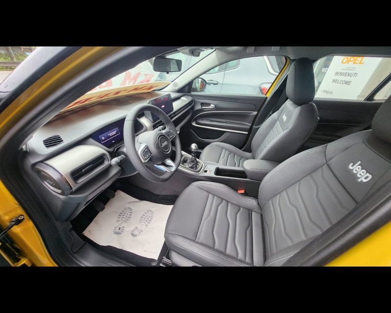 Jeep Avenger nuova a Alessandria (9)