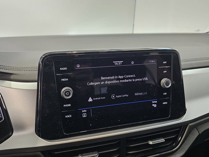 Volkswagen T-Roc usata a Lecco (10)