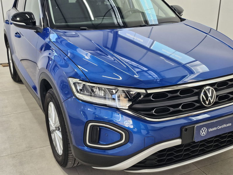 Volkswagen T-Roc usata a Lecco (13)