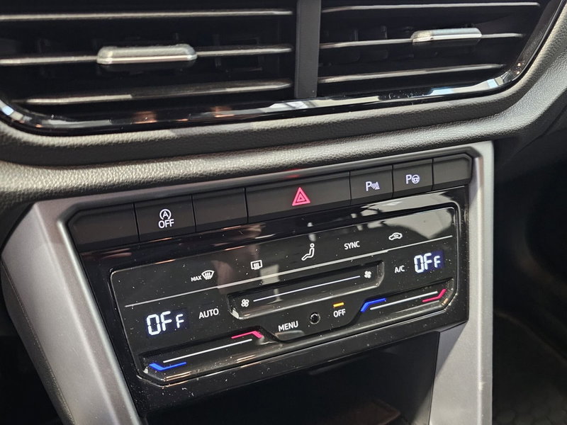 Volkswagen T-Roc usata a Lecco (19)