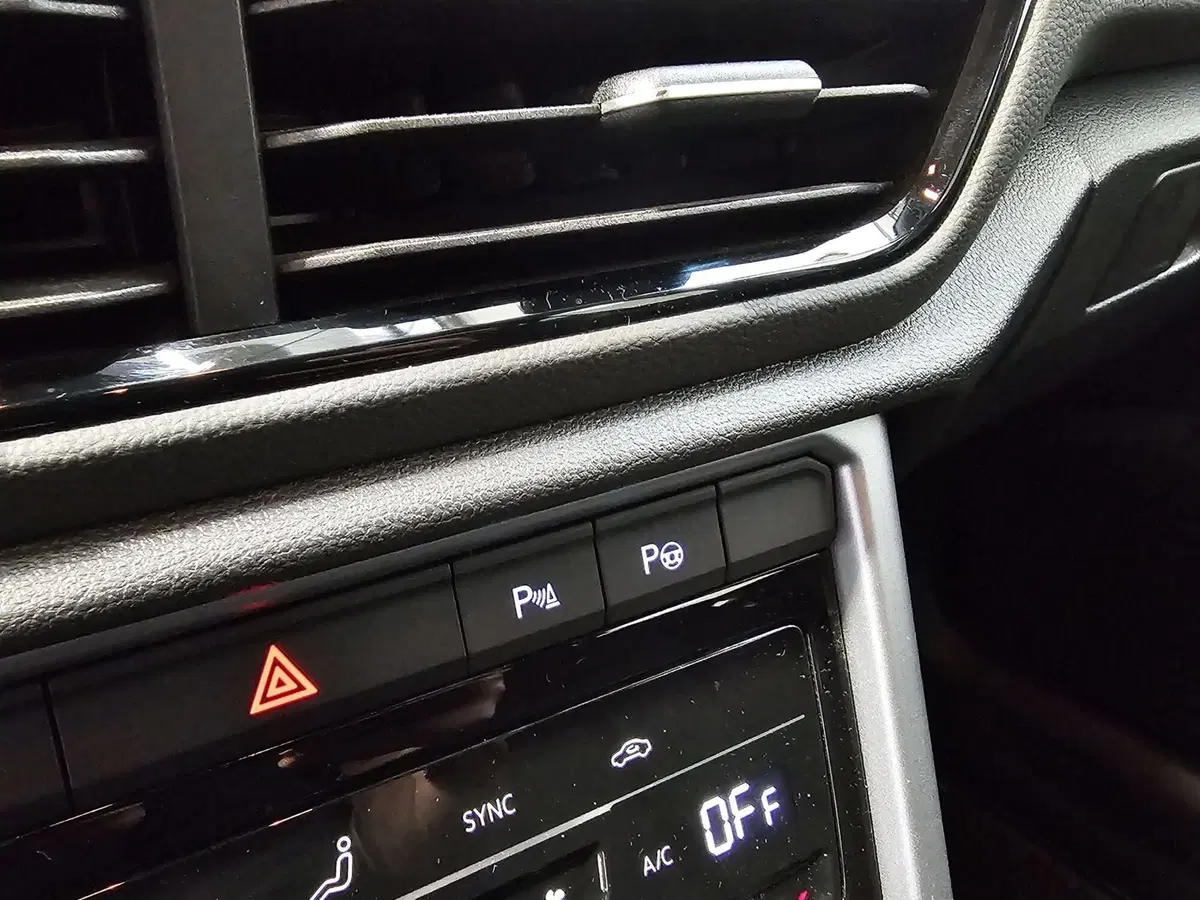 Volkswagen T-Roc usata a Lecco (20)