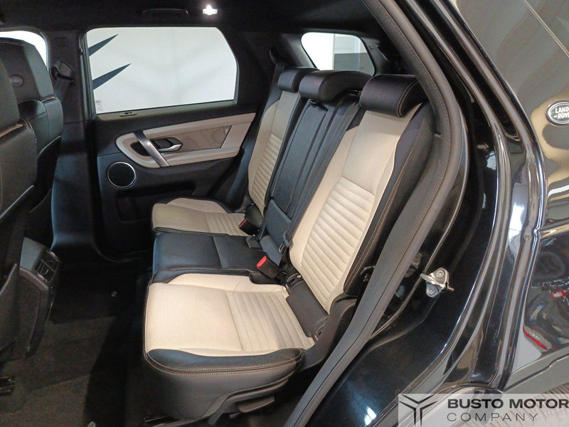 Land Rover Discovery Sport usata a Varese (9)