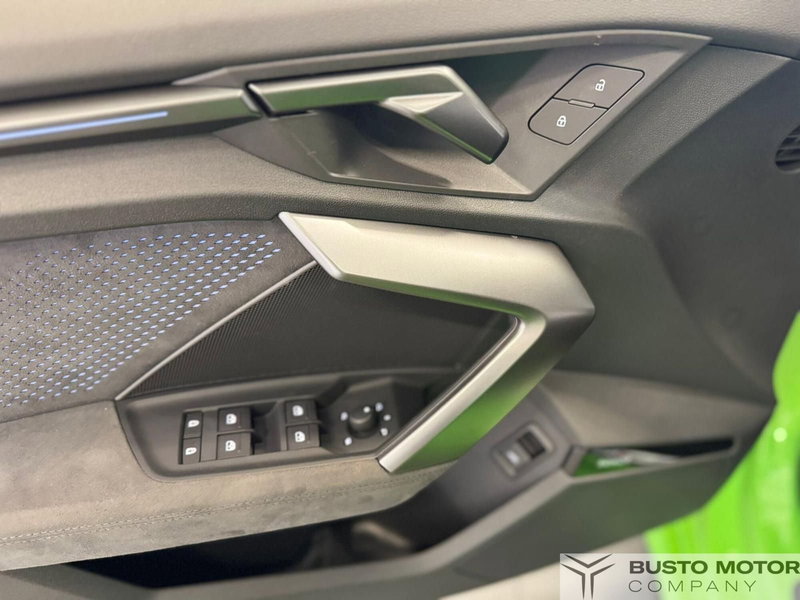 Audi RS 3 Sportback nuova a Varese (18)