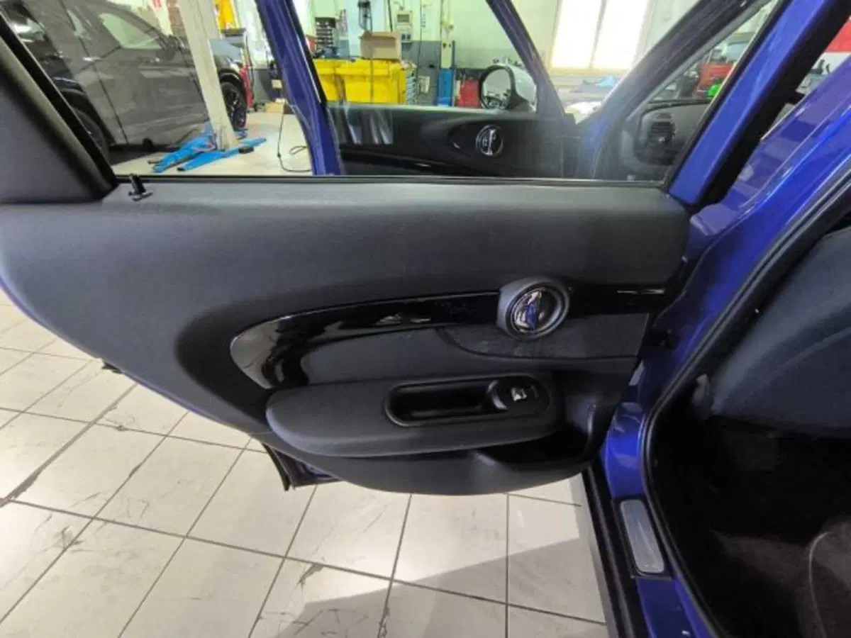MINI Mini Clubman usata a Caltanissetta (11)